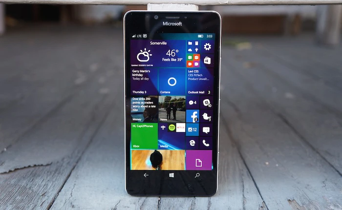 Từ bỏ hệ điều hành di động lại là một điều tốt đối với Microsoft