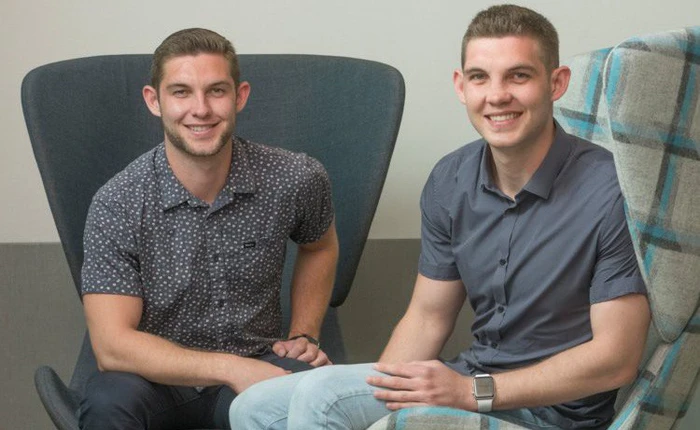 Mới chỉ 21 tuổi nhưng cặp song sinh này đã được Apple nhận vào làm, đây là 4 bí quyết của họ để ghi điểm trong mọi cuộc phỏng vấn