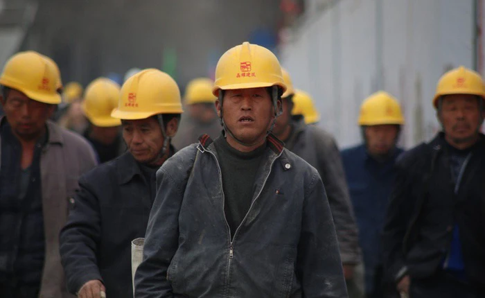 Trung Quốc tuyên bố thành công trong việc theo dõi não bộ của công nhân viên để tăng hiệu quả làm việc và lợi nhuận thu được