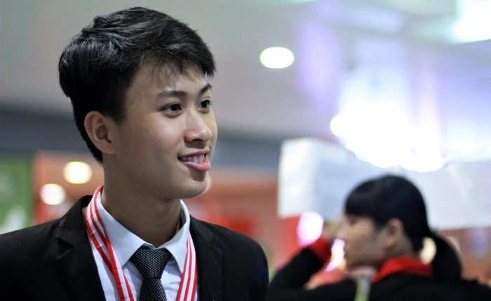 Đỗ ĐH số 1 thế giới, giành 2 HCV Olympic Quốc tế, 9x Quảng Bình lại vừa nhận Huân chương Lao động hạng Ba của Chủ tịch nước