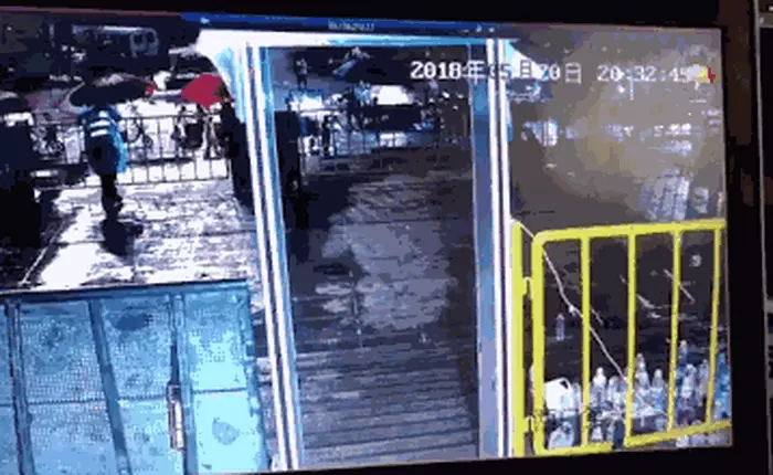 Bị truy nã vì ăn quỵt vẫn đi xem show của thần tượng, nghi phạm bị tóm gọn nhờ hệ thống nhận diện khuôn mặt