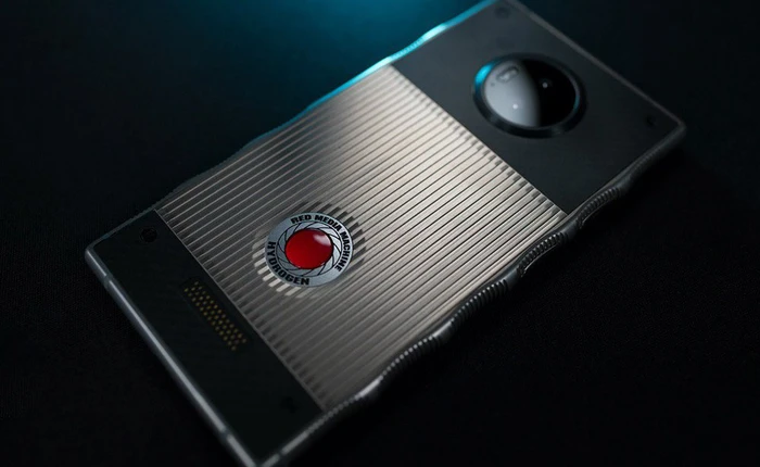 RED công bố dự án camera 8K 3D dành cho smartphone holographic Hydrogen One