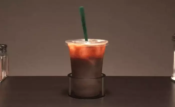 The Stircle: Máy khuấy tan đồ uống cực nghệ, đảm bảo khiến đồng nghiệp bàn bên tròn mắt