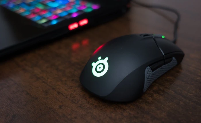 Điểm danh 4 mẫu chuột chơi game đáng mua nhất dành cho game FPS