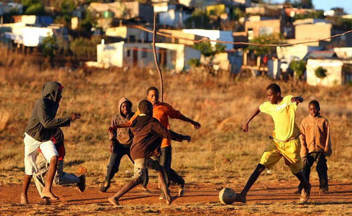 Mô hình kinh tế lý giải vì sao một quốc gia bình thường như Uruguay có thể 2 lần vô địch World Cup còn Trung Quốc thậm chí chưa thể lọt vào vòng 32
