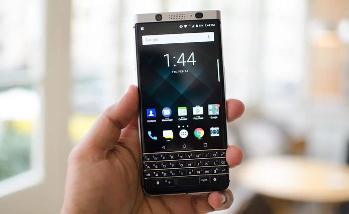 BlackBerry KEYone bản khóa mạng tràn về VN, giá lên xuống từng ngày như bitcoin