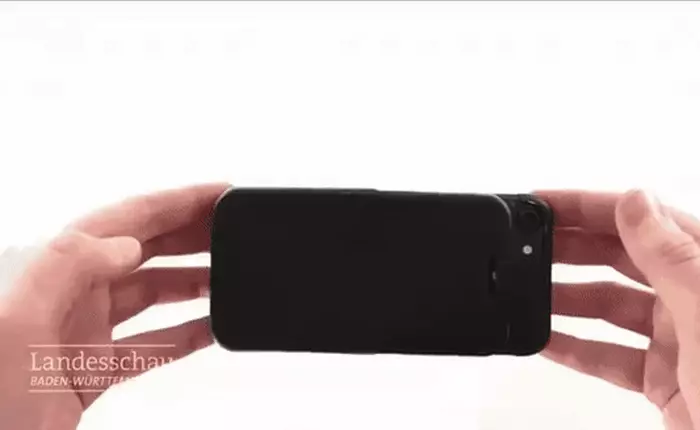 Sinh viên người Đức vừa tạo ra chiếc ốp lưng biết xòe chân, bảo vệ smartphone khi gặp tai nạn