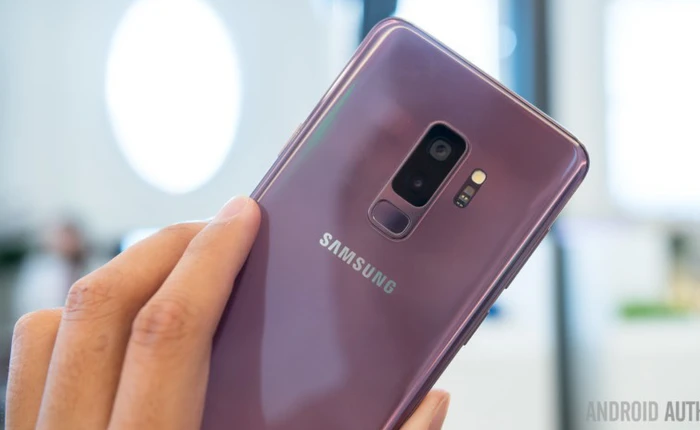 Quên "tai thỏ" đi, màu sắc độc đáo mới là chìa khóa giúp các nhà sản xuất thành công trong thị trường smartphone hiện nay