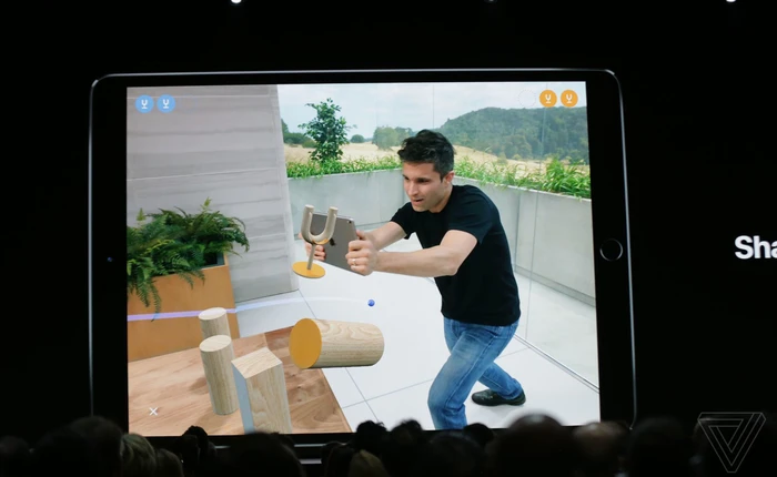 [WWDC 2018] Apple ra mắt nền tảng ARKit 2, có định dạng file riêng, đồng bộ nhiều thiết bị trên cùng 1 không gian AR