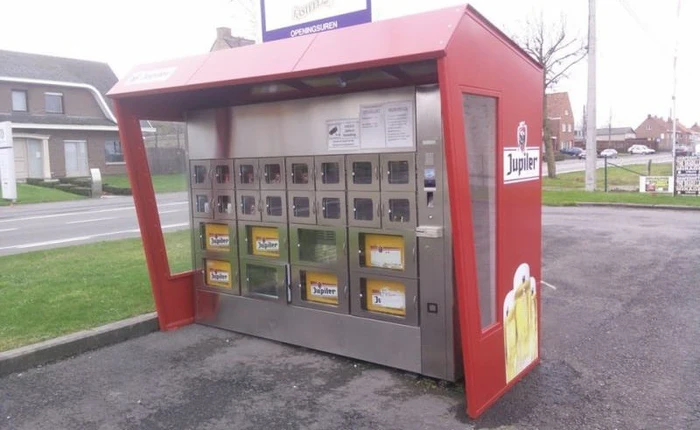 20 mẫu máy bán hàng tự động siêu đặc biệt khiến bạn phải thốt lên: "Ước gì cạnh nhà mình có một cái"