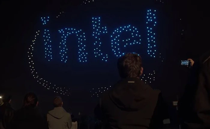 Đón sinh nhật lần thứ 50, Intel phá kỷ lục Guinness với màn trình diễn ánh sáng hoành tráng cùng 2,018 drone