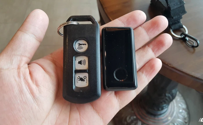 Đánh giá smartkey chống cướp, trộm cho xe máy giá gần 1,8 triệu: thiết kế đẹp, nhiều tính năng, đồ made in Việt Nam nhưng toàn tiếng Anh