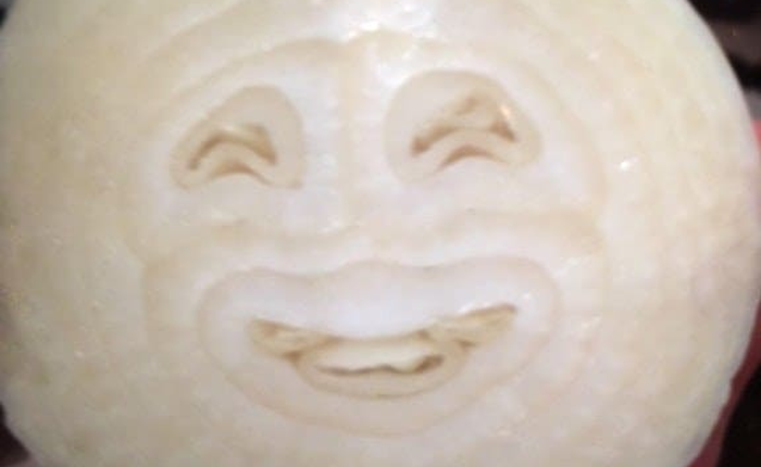 Giật mình với 10 bức ảnh chụp các loại củ quả kỳ dị nhất Trái Đất