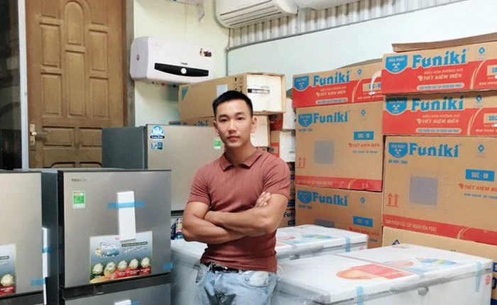 [Chuyện nghề] Ham chơi, bỏ bê học hành, chàng trai 23 tuổi trở thành ông chủ 2 cửa hàng điện lạnh cũ vì câu nói "người như mày không bao giờ khá được"