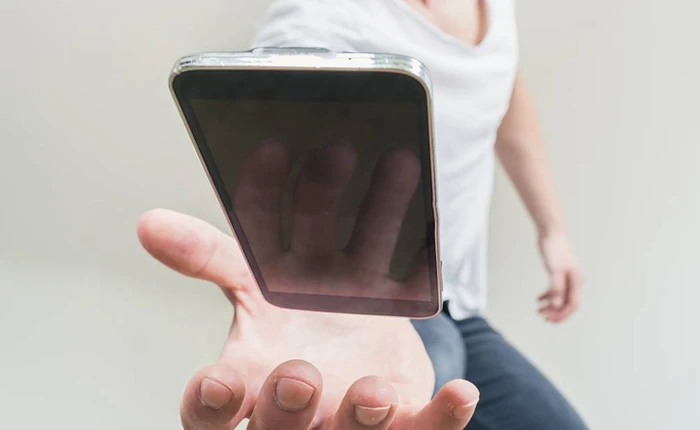 Tấm nền màn hình không thể vỡ của Samsung sẽ là vết rạn trong quan hệ đối tác với Corning Gorilla