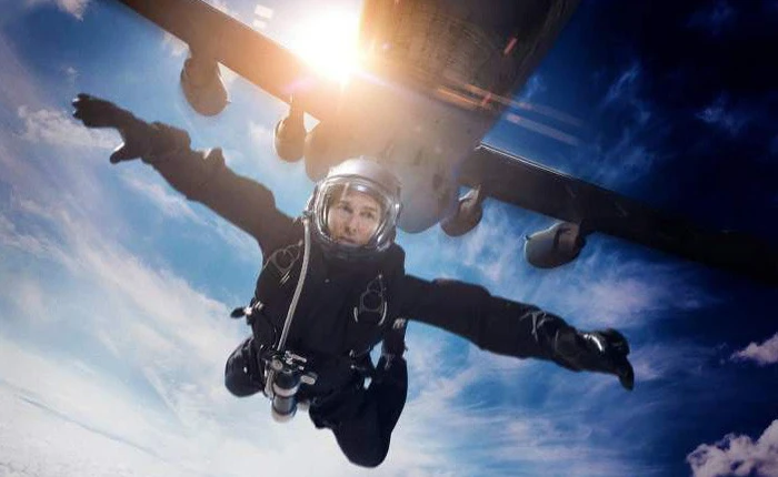 Cảnh Tom Cruise nhảy ra khỏi máy bay trong Mission: Impossible - Fallout được quay như thế nào?