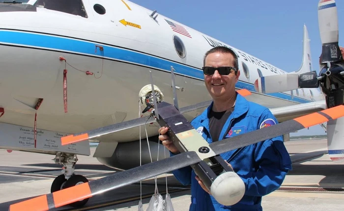 Quân đội Mỹ đặt mua UAV cảm tử chuyên để đi săn các loại UAV khác