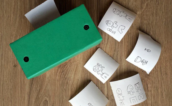 Draw This: chiếc máy ảnh chất nhất quả đất, chụp rồi in ra toàn hình vẽ hoạt họa