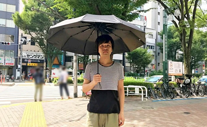 Đánh giá chiếc ô chống tia UV 420.000 đồng trên Amazon xem nó có xịn thật không