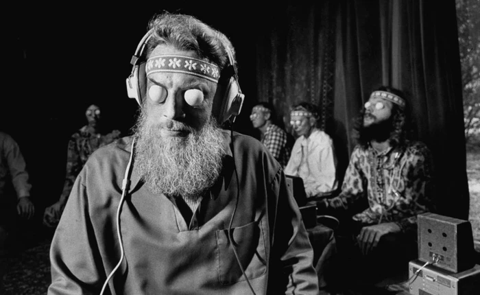 Nhằm lấy 4358 tập tài liệu về "điều khiển trí óc" tuyệt mật từ CIA, nhà nghiên cứu độc lập gây quỹ xin tiền cộng đồng mạng