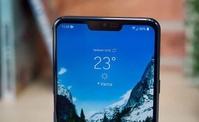 LG V40 ThinQ nhiều khả năng sẽ sử dụng màn hình P-OLED, có nút riêng cho Google Assistant