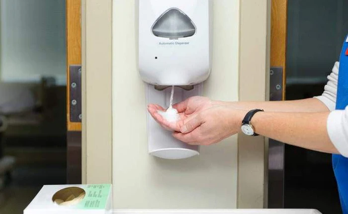 Cảnh báo: Vi khuẩn đang tự biến đổi để chống lại các dung dịch rửa và vệ sinh tay hàng ngày