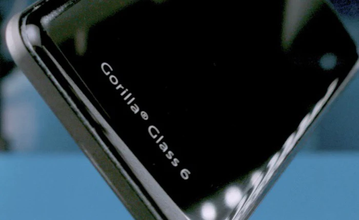 Samsung tham gia cuộc chiến màn hình linh hoạt "không thể vỡ"