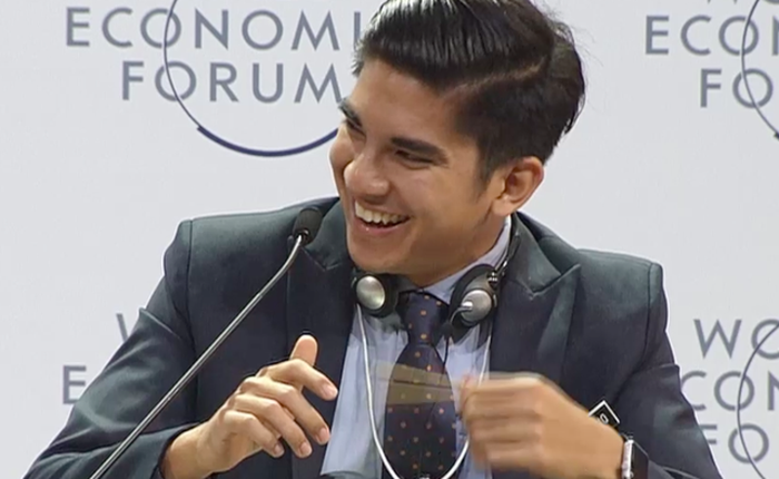 Câu hỏi của bạn trẻ Việt Nam cho Google khiến Bộ trưởng Malaysia bật cười tán thưởng