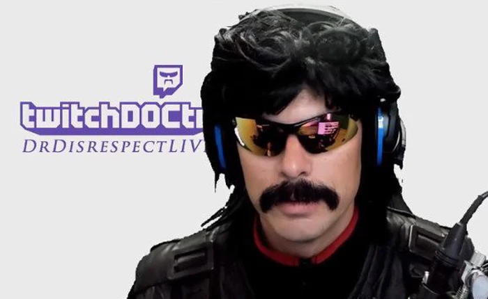 Nhà của streamer PUBG đình đám Dr. Disrespect bị bắn ngay trong khi anh đang đọ súng trên chiến trường ảo