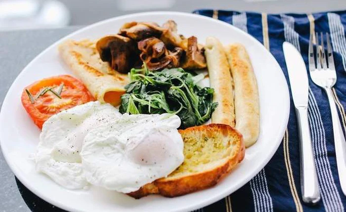 Một nghiên cứu kéo dài 25 năm kết luận chế độ ăn low-carb sẽ khiến bạn giảm tuổi thọ