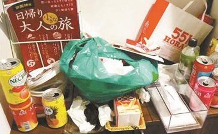 Để lại cả núi rác trong căn hộ thuê qua Airbnb, 3 cô gái Trung Quốc bị dân mạng bêu tên, phải công khai xin lỗi