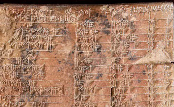 Giải mã phiến đất sét tiết lộ hiểu biết phi thường của người Babylon