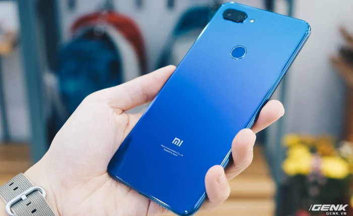 Trên tay Xiaomi Mi 8 Lite giá từ 5 triệu: "Đứa con lai" của Xiaomi và Huawei, hứa hẹn phá đảo phân khúc tầm trung
