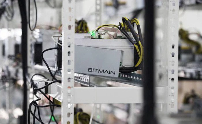 Chân dung vị CEO bí ẩn 32 tuổi chuyên sản xuất máy đào tiền số đang nắm trong tay khối tài sản trị giá hơn 4 tỷ USD