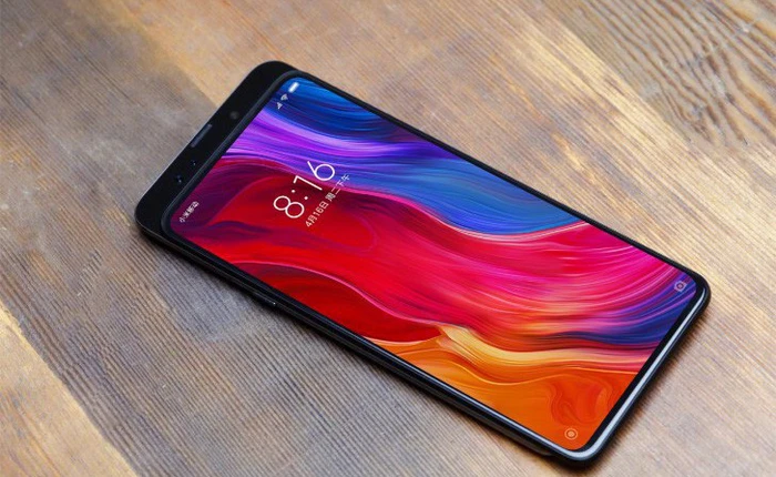 Lộ video trên tay Xiaomi Mi Mix 3, camera thò thụt nhưng cơ chế hoạt động hoàn toàn khác với Oppo Find X