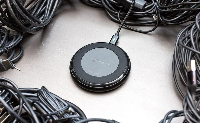 Tổng hợp những mẫu sạc không dây đáng mua nhất hiện nay