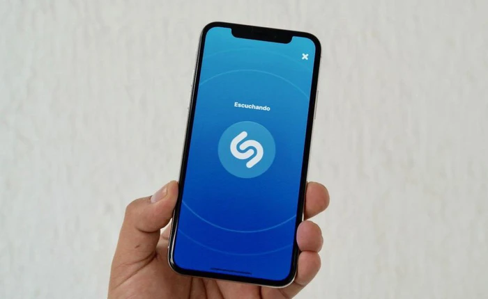 EU chấp thuận cho Apple thâu tóm Shazam