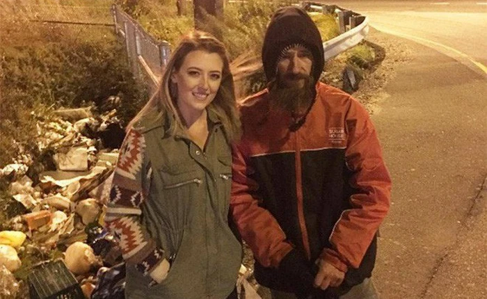 Kêu gọi được 400.000 USD cho người đàn ông vô gia cư nhưng cặp đôi người Mỹ giữ lại 4/5 để du hí, đánh bạc và mua xe BMW mới