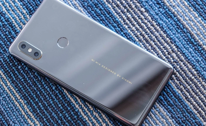Trên tay Xiaomi Mi Mix 2S: Sinh ra để khắc phục điểm yếu lớn nhất của Mi Mix 2