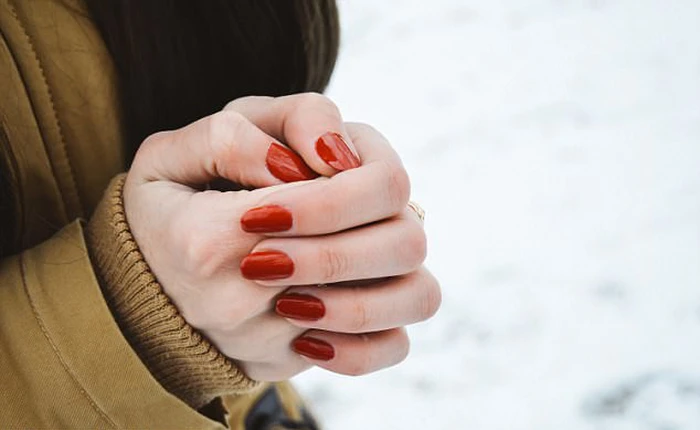 Đây là 6 mẹo khoa học giúp giữ ấm chân tay trong mùa đông giá lạnh