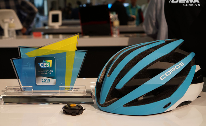 [CES 2018] Chiếc mũ bảo hiểm độc đáo này có thể giúp người dùng vừa đạp xe, vừa nghe nhạc mà không cần đến tai nghe