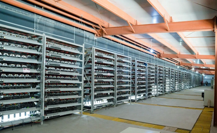 TSMC tham gia chuỗi cung ứng linh kiện cho các nhà sản xuất máy đào Bitcoin, kỳ vọng tăng trưởng vượt bậc hơn cả sản xuất chip cho Apple