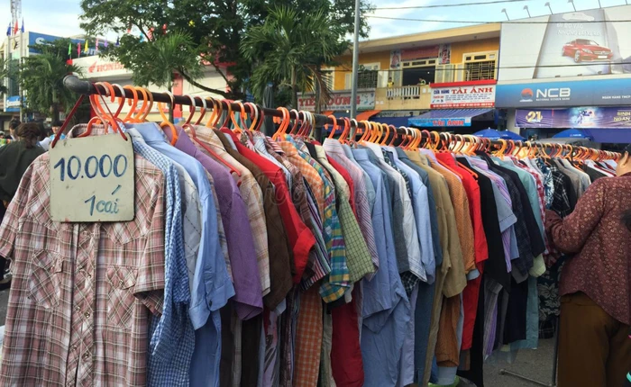 5 tips cần bỏ túi ngay nếu là tín đồ của quần áo secondhand