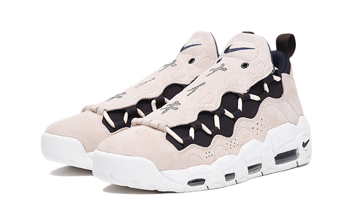 Lấy cảm hứng từ tiền yên Nhật, Nike Air Mo' Money JP là một trong những mẫu sneakers ngầu nhất thời điểm hiện tại