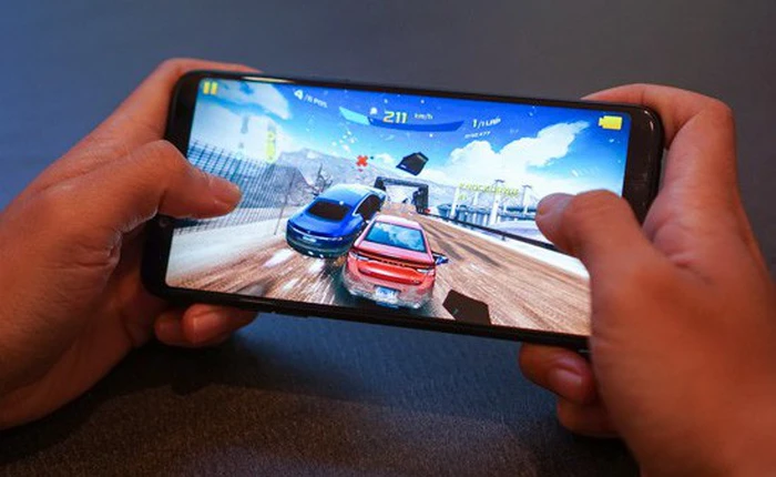 Trải nghiệm Oppo F5 Youth: giá rẻ hơn nhưng chất lượng có bị giảm xuống?