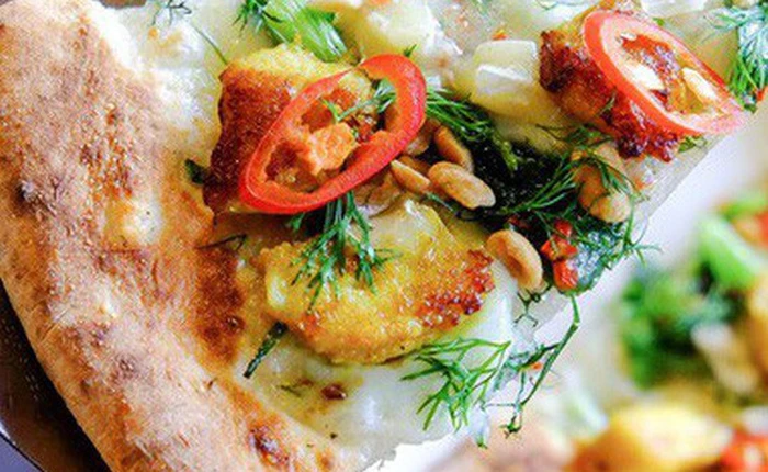 Món mới của 4P's: Pizza chả cá - vừa mắm tôm vừa phô mai liệu có phải là chiếc pizza "sai" nhất từ trước tới nay?