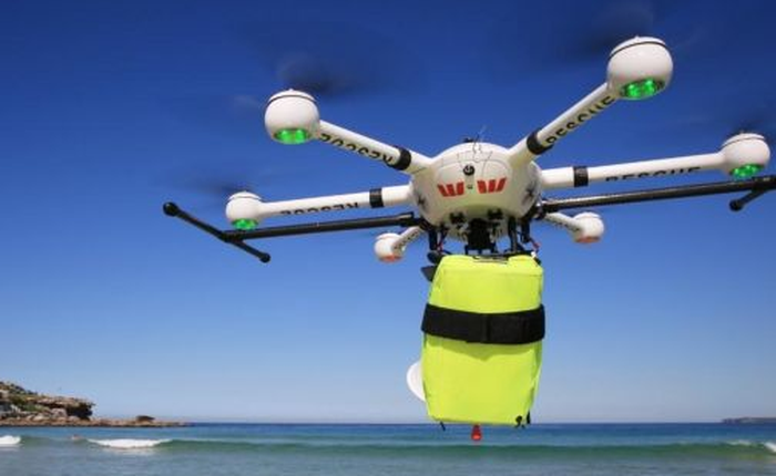 Trong ngày đầu triển khai, drone cứu hộ đã tiếp cận và cứu 2 người khỏi chết đuối trong chưa đầy 70 giây