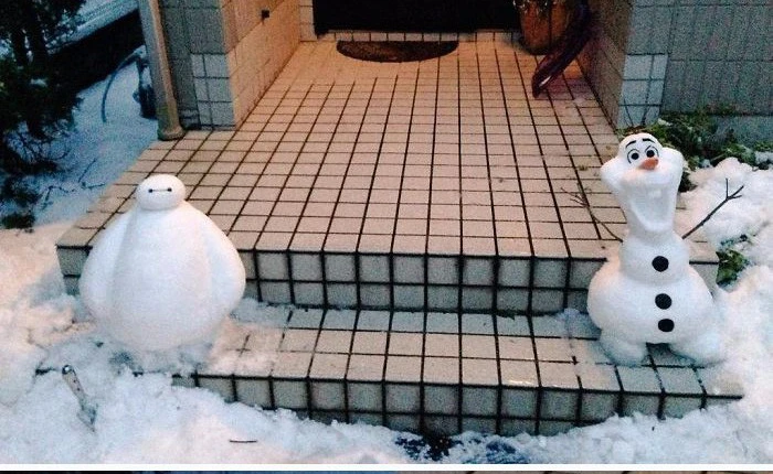 Hàng loạt nhân vật hoạt hình bỗng xâm chiếm Tokyo sau đợt tuyết rơi dày nhất trong 4 năm qua