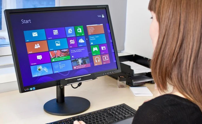 Phụ kiện đầu tiên giúp điều khiển máy tính bằng mắt sẽ bán ra trong 2013