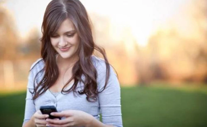 Sốt trào lưu "săn" gái qua ứng dụng điện thoại